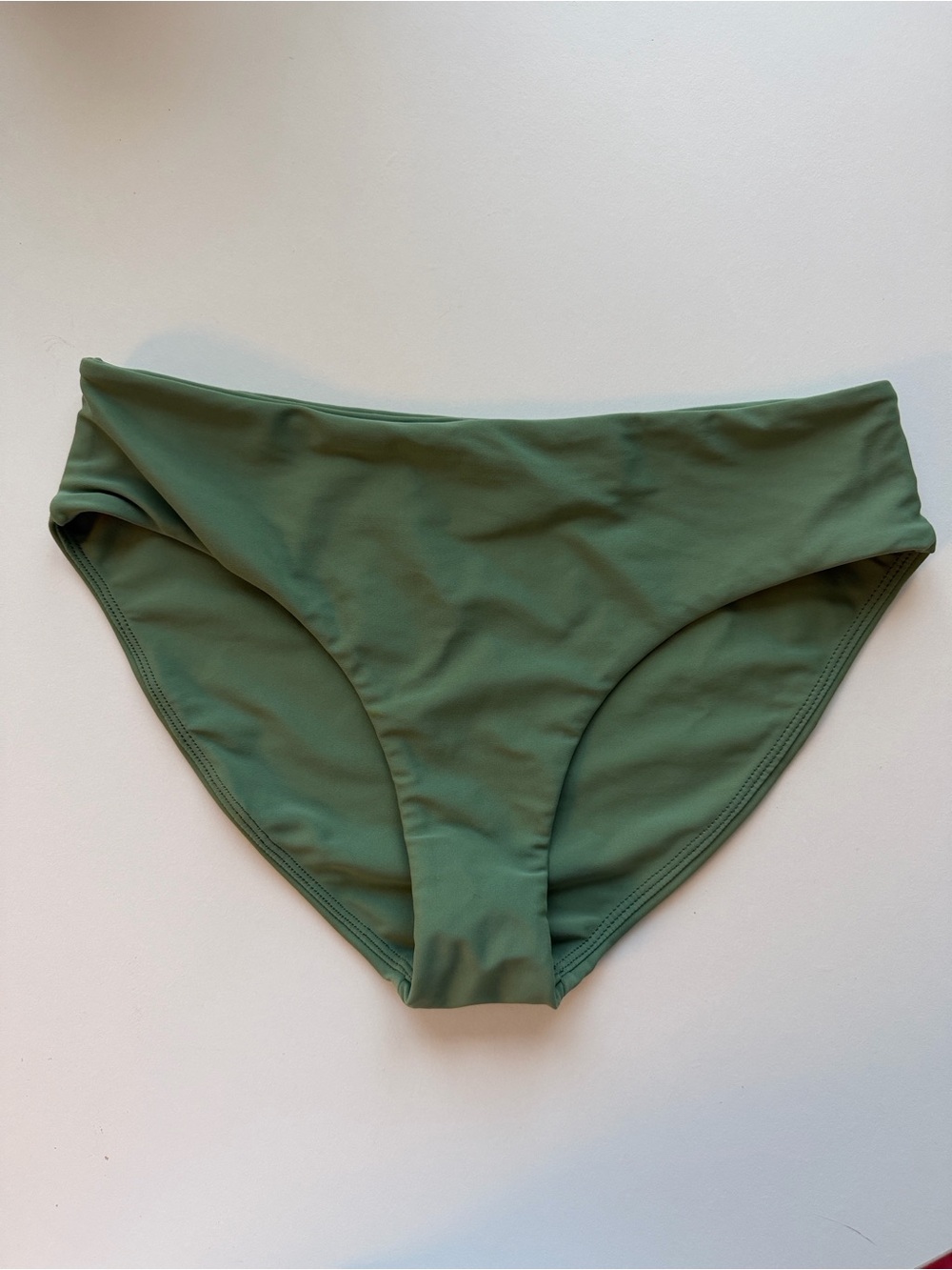 MIKOH Cruz Bay 2 Classic Bottom in Maui Meadow EUC size M